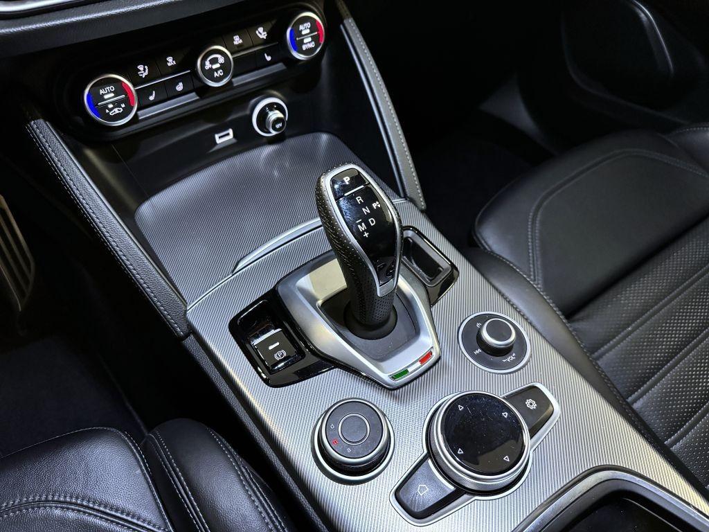 Alfa Romeo Stelvio 2.2 JTD 190k AT8 ZF Q4 4x4 Sprint, reg. 08/2022