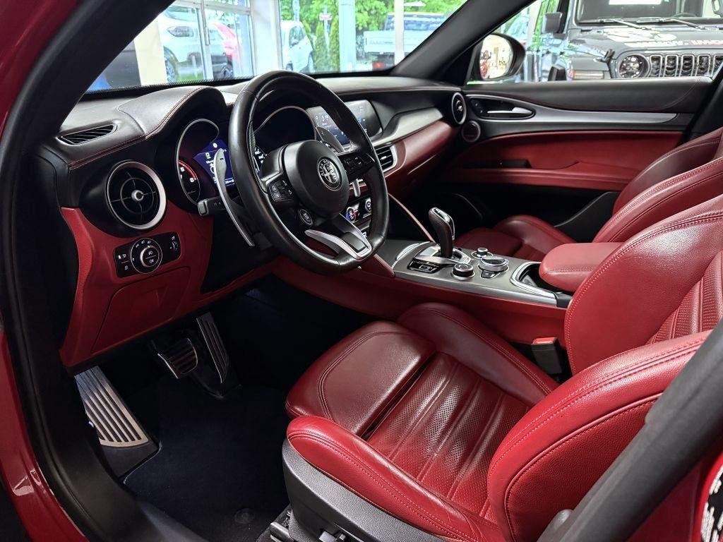 Alfa Romeo Stelvio 2.2 JTD 210k AT8 ZF Q4 4x4 Veloce, reg. 12/2020