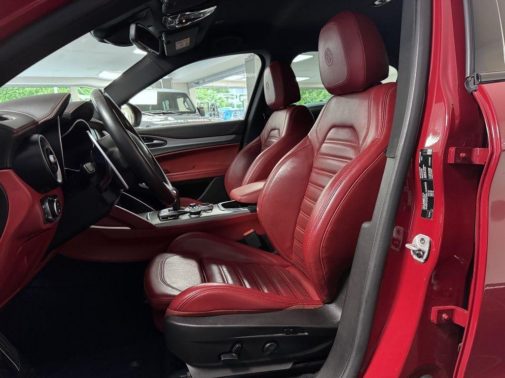 Alfa Romeo Stelvio 2.2 JTD 210k AT8 ZF Q4 4x4 Veloce, reg. 12/2020