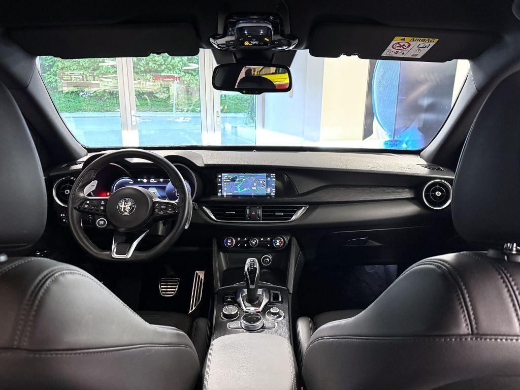 Alfa Romeo Stelvio 2.2 JTDm 210k AT8 ZF Q4 4x4 SPRINT, reg. 03/2024