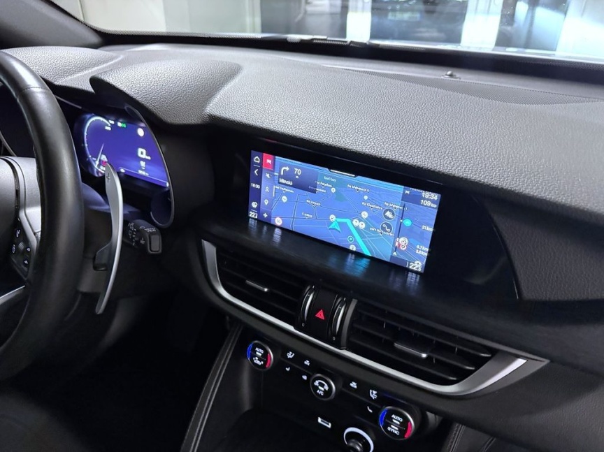 Alfa Romeo Stelvio 2.2 JTDm 210k AT8 ZF Q4 4x4 Sprint (VELOCE PACK)