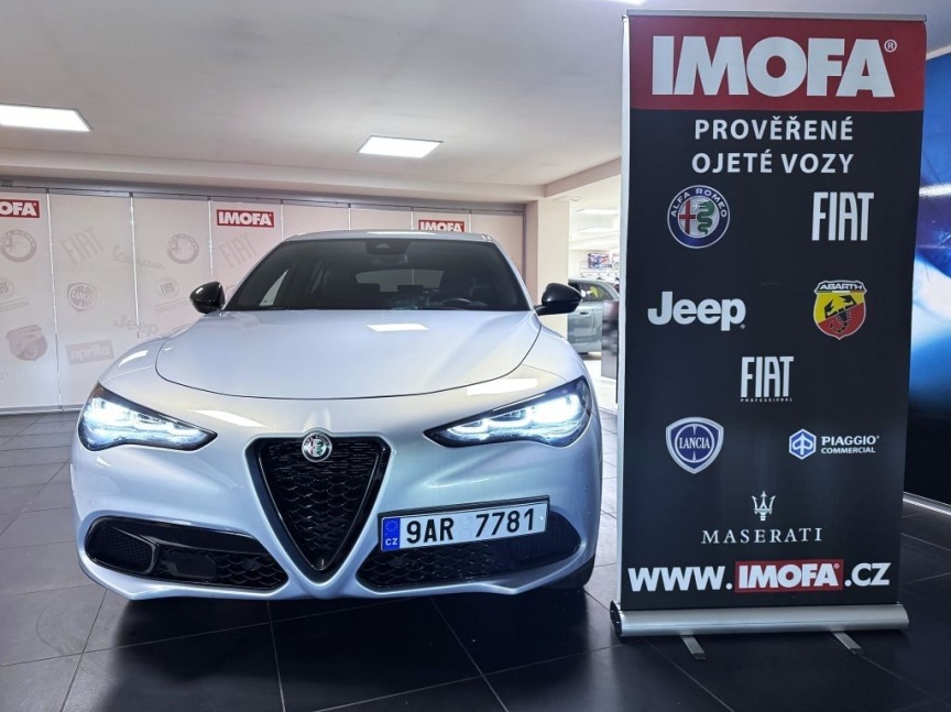 Alfa Romeo Stelvio 2.2 JTDm 210k AT8 ZF Q4 4x4 Sprint (VELOCE PACK)