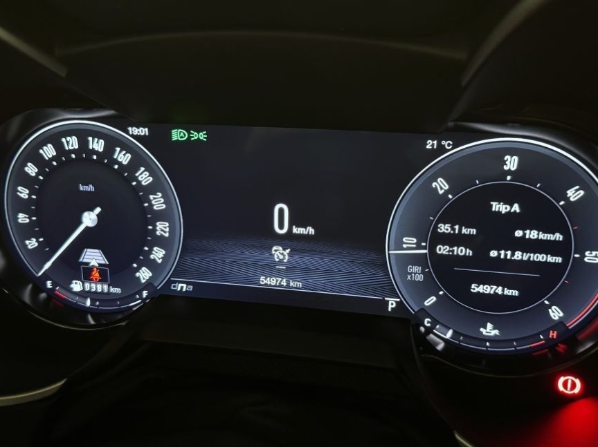 Alfa Romeo Stelvio 2.2 JTDm 210k AT8 ZF Q4 4x4 TI