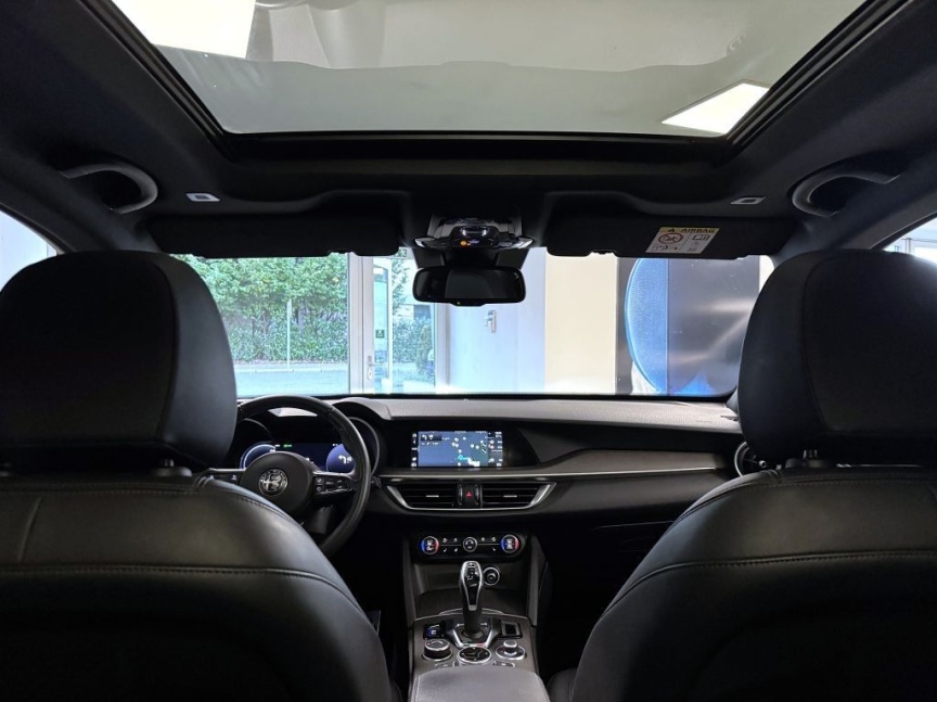 Alfa Romeo Stelvio 2.2 JTDm 210k AT8 ZF Q4 4x4 TI
