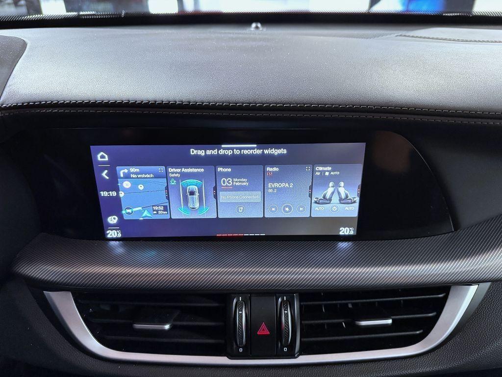Alfa Romeo Stelvio 2.2 JTDm 210k AT8 ZF Q4 4x4 Veloce, reg: 08/2022