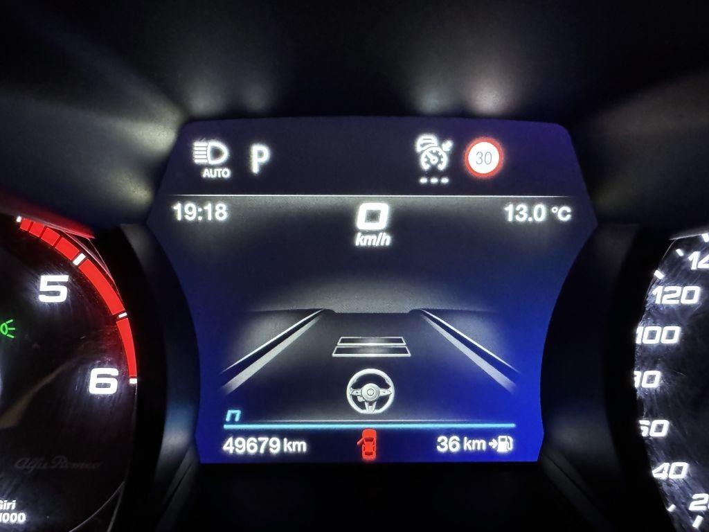 Alfa Romeo Stelvio 2.2 JTDm 210k AT8 ZF Q4 4x4 Veloce, reg: 08/2022