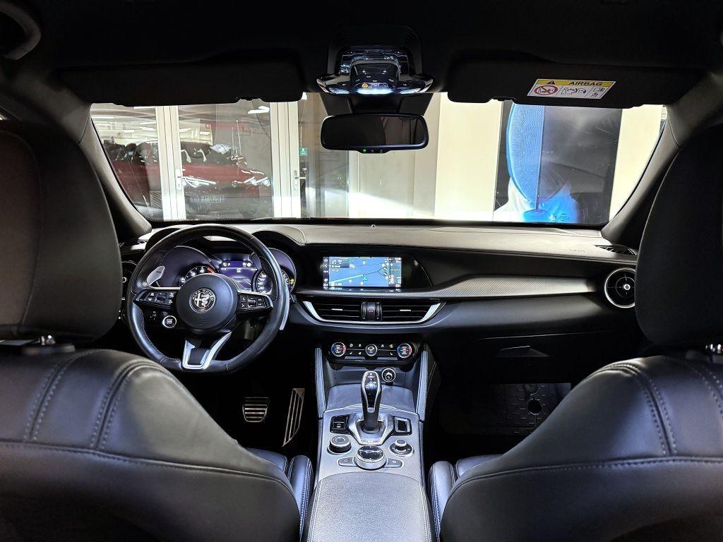 Alfa Romeo Stelvio 2.2 JTDm 210k AT8 ZF Q4 4x4 Veloce, reg: 08/2022