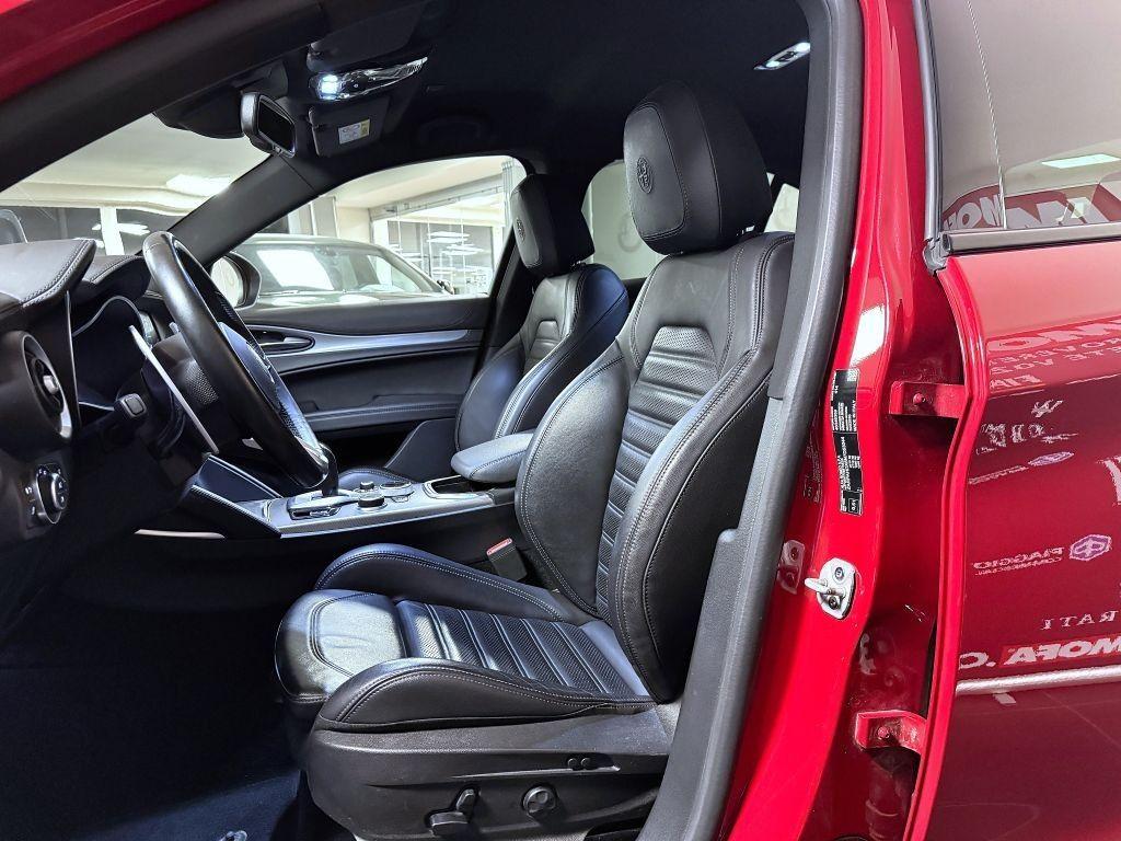 Alfa Romeo Stelvio 2.2 JTDm 210k AT8 ZF Q4 4x4 Veloce, reg: 08/2022