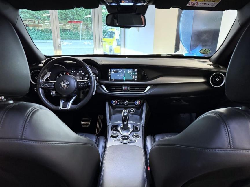 Alfa Romeo Stelvio 2.2 JTDm 210k AT8 ZF Q4 4x4 Veloce