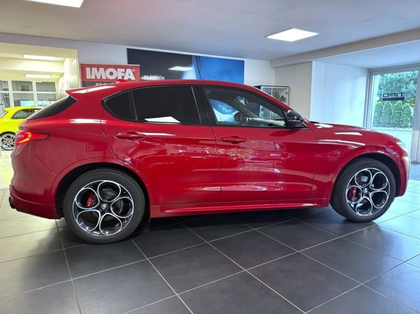 Alfa Romeo Stelvio 2.2 JTDm 210k AT8 ZF Q4 4x4 Veloce