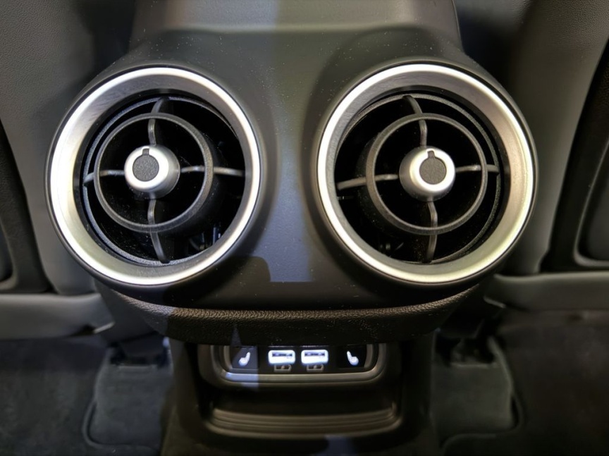 Alfa Romeo Stelvio 2.9 V6 BiTurbo 510k AT8 ZF Q4 4x4 QV reg. 10/2021