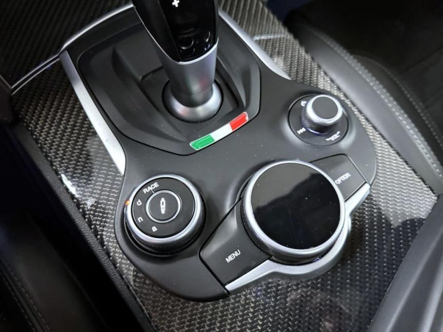 Alfa Romeo Stelvio 2.9 V6 BiTurbo 510k AT8 ZF Q4 4x4 QV