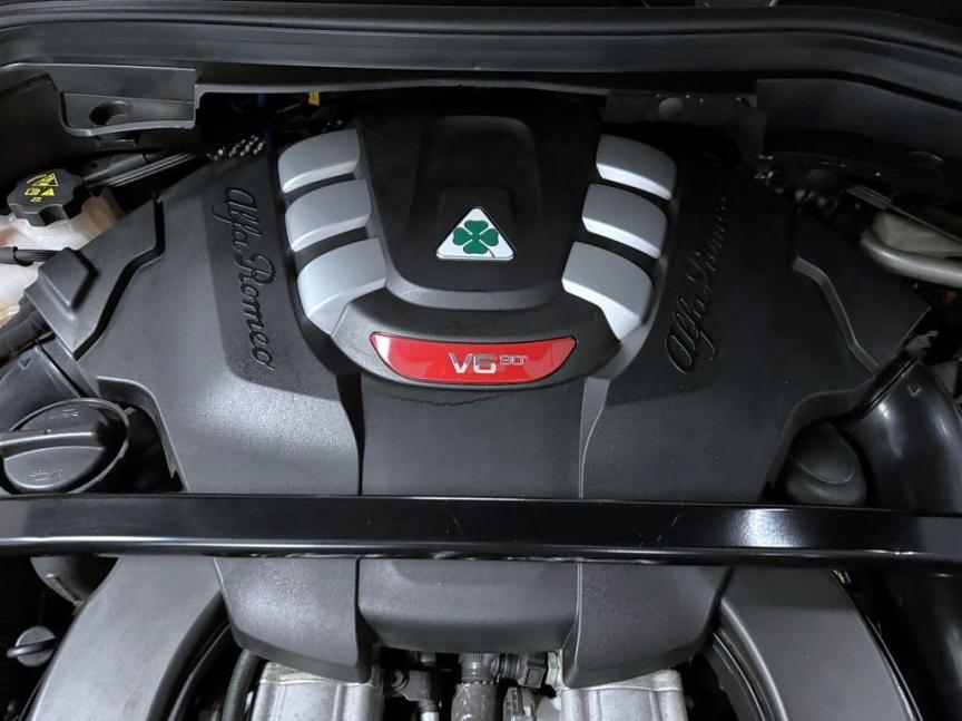 Alfa Romeo Stelvio 2.9 V6 BiTurbo 510k AT8 ZF Q4 4x4 QV