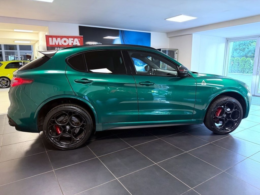 Alfa Romeo Stelvio 2.9 V6 BiTurbo 520k AT8 ZF Q4 4x4 QV