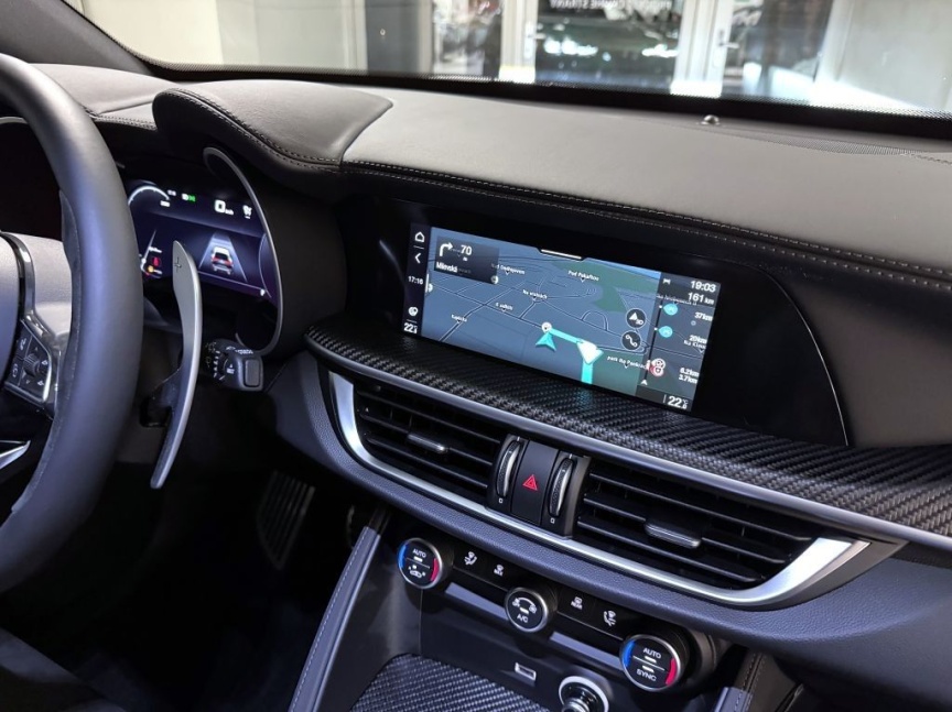 Alfa Romeo Stelvio 2.9 V6 BiTurbo 520k QV Carbon Edition *460*