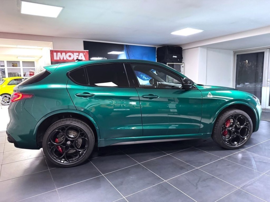 Alfa Romeo Stelvio 2.9 V6 BiTurbo 520k QV Carbon Edition *460*