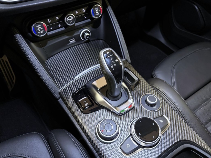 Alfa Romeo Stelvio 2.9 V6 BiTurbo 520k QV Carbon Edition II *652*