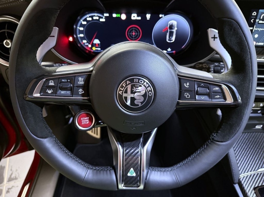 Alfa Romeo Stelvio 2.9 V6 BiTurbo 520k QV Carbon Edition II *652*
