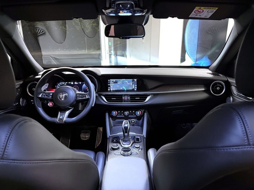 Alfa Romeo Stelvio 2.9 V6 BiTurbo 520k QV Carbon Edition II *652*