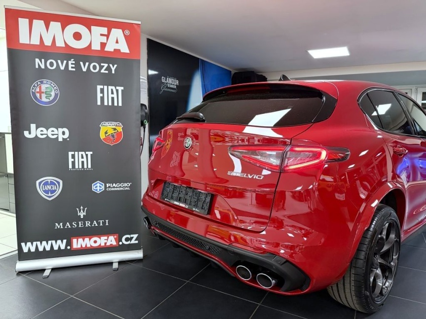 Alfa Romeo Stelvio 2.9 V6 BiTurbo 520k QV Carbon Edition II *652*