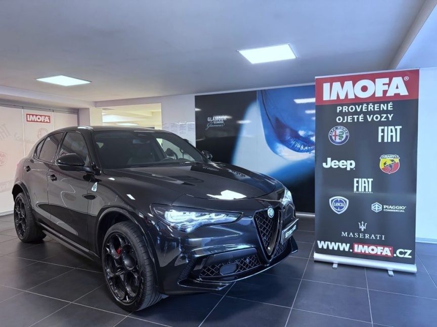 Alfa Romeo Stelvio 2.9 V6 BiTurbo 520k QV Carbon Edition II