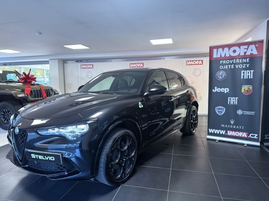 Alfa Romeo Stelvio 2.9 V6 BiTurbo 520k QV Carbon Edition II