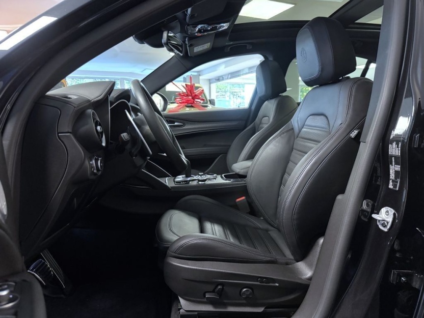 Alfa Romeo Stelvio 2.9 V6 BiTurbo 520k QV Carbon Edition II