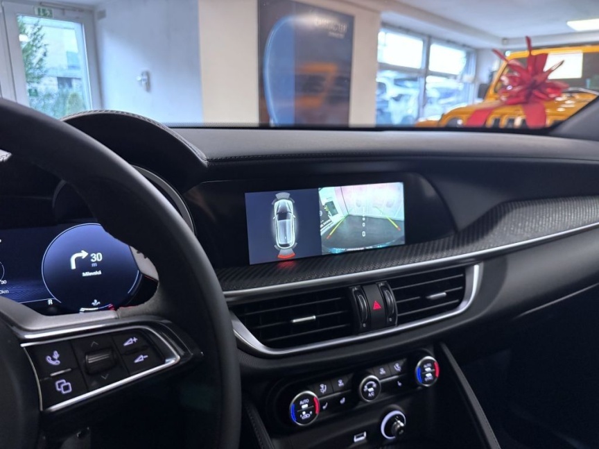 Alfa Romeo Stelvio 2.9 V6 BiTurbo 520k QV Carbon Edition III *700*