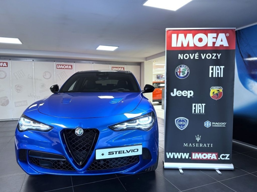 Alfa Romeo Stelvio 2.9 V6 BiTurbo 520k QV Carbon Edition III *700*