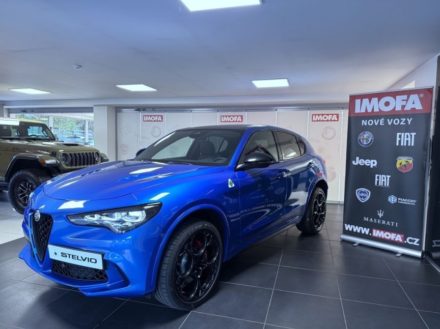 Alfa Romeo Stelvio 2.9 V6 BiTurbo 520k QV Carbon Edition III *700*