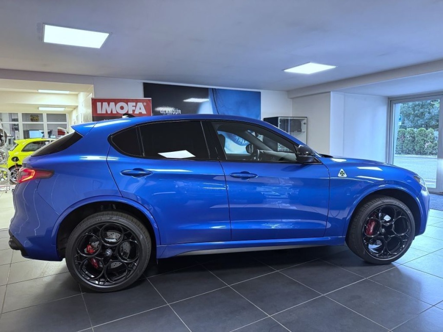 Alfa Romeo Stelvio 2.9 V6 BiTurbo 520k QV Carbon Edition III *700*