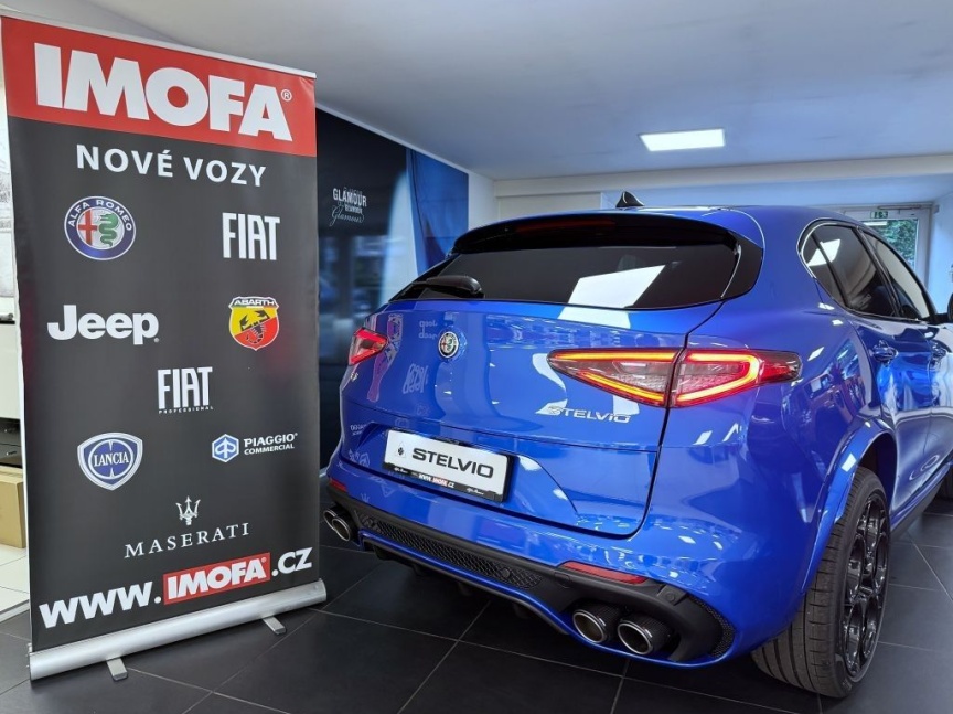 Alfa Romeo Stelvio 2.9 V6 BiTurbo 520k QV Carbon Edition III *700*