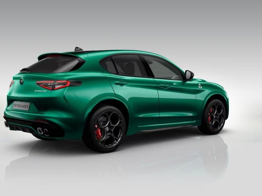Alfa Romeo Stelvio 2.9 V6 BiTurbo 520k QV Carbon Edition IIIa *fact.391*