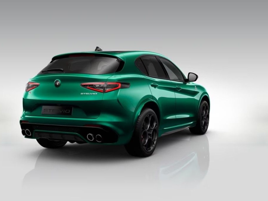 Alfa Romeo Stelvio 2.9 V6 BiTurbo 520k QV Carbon Edition IIIa *fact.391*