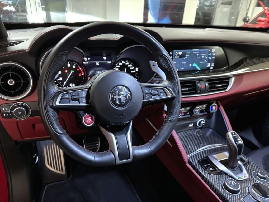 Alfa Romeo Stelvio 2.9 V6 TWIN TURBO 510k Q4 AT8 ZF QV