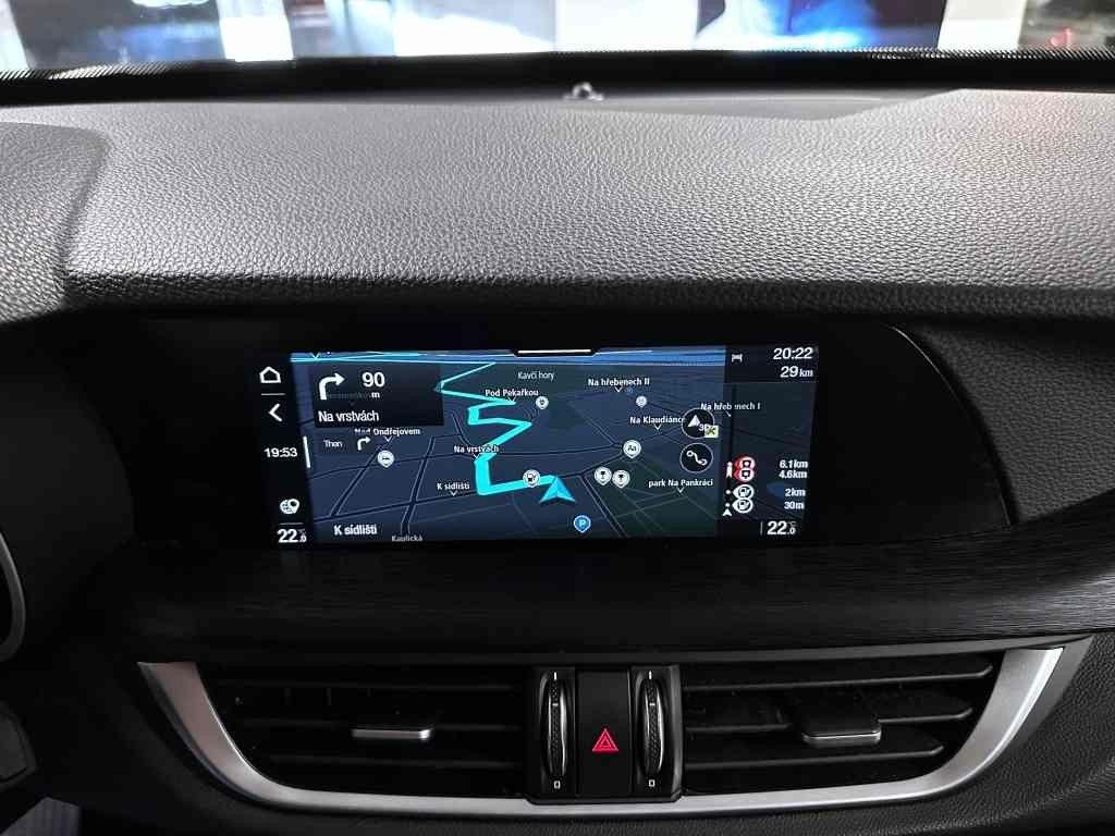 Alfa Romeo Stelvio MY23 2.2 JTDm 210k AT8 ZF Q4 4x4 Super, reg. 03/2023
