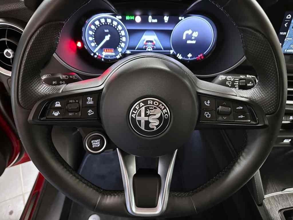 Alfa Romeo Stelvio MY23 2.2 JTDm 210k AT8 ZF Q4 4x4 Super, reg. 03/2023