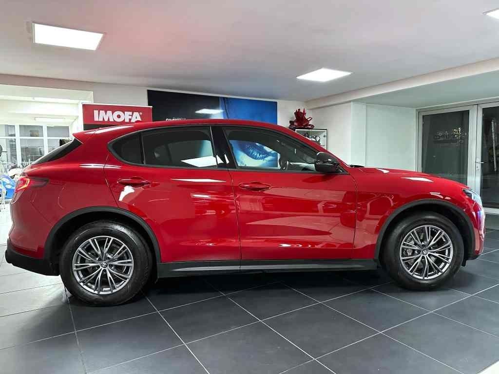 Alfa Romeo Stelvio MY23 2.2 JTDm 210k AT8 ZF Q4 4x4 Super, reg. 03/2023