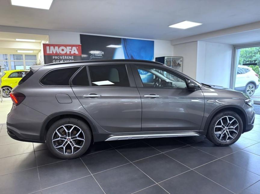 Fiat osobní Tipo Combi CROSS 1.6 JTDm 130k reg. 01/2024