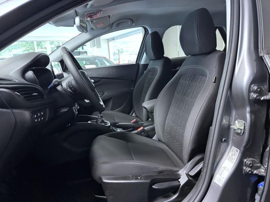Fiat osobní Tipo Combi CROSS 1.6 JTDm 130k reg. 01/2024
