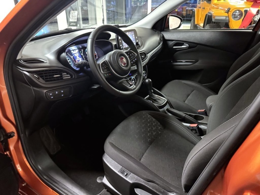 Fiat Tipo HB 1.5 T MHEV eDCT7 130k City Cross