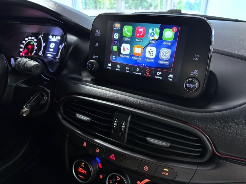 Fiat Tipo HB 1,6 JTDm DDCT 120k S-Design
