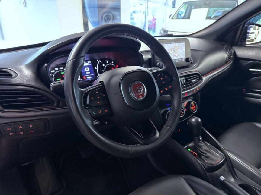 Fiat Tipo HB 1,6 JTDm DDCT 120k S-Design