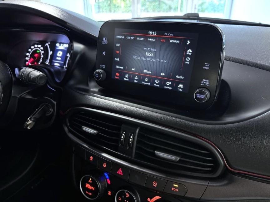 Fiat Tipo HB 1,6 JTDm DDCT 120k S-Design