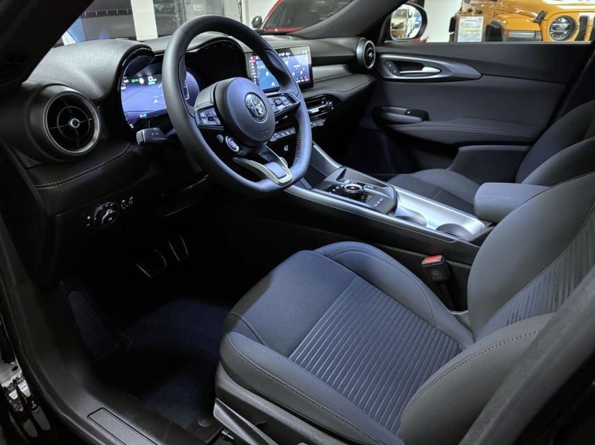 Alfa Romeo Tonale 1.3 T Plug-in Hybrid 280k Q4 4x4 SPRINT *783*