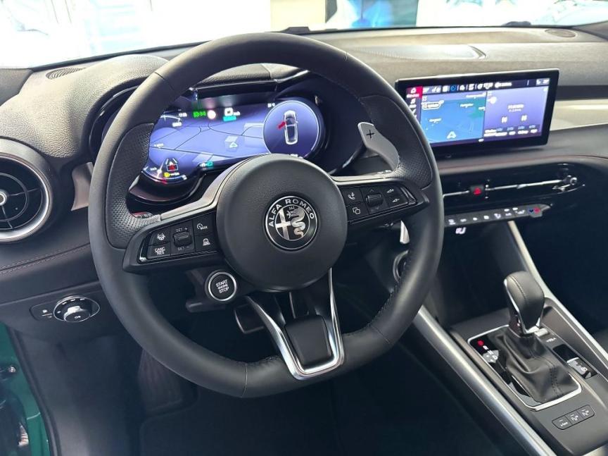 Alfa Romeo Tonale 1.3 T Plug-in Hybrid 280k Q4 4x4 Tributo *081*