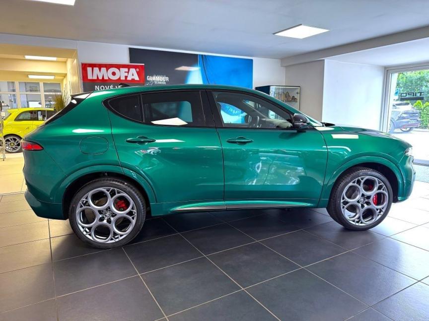 Alfa Romeo Tonale 1.3 T Plug-in Hybrid 280k Q4 4x4 Tributo *081*