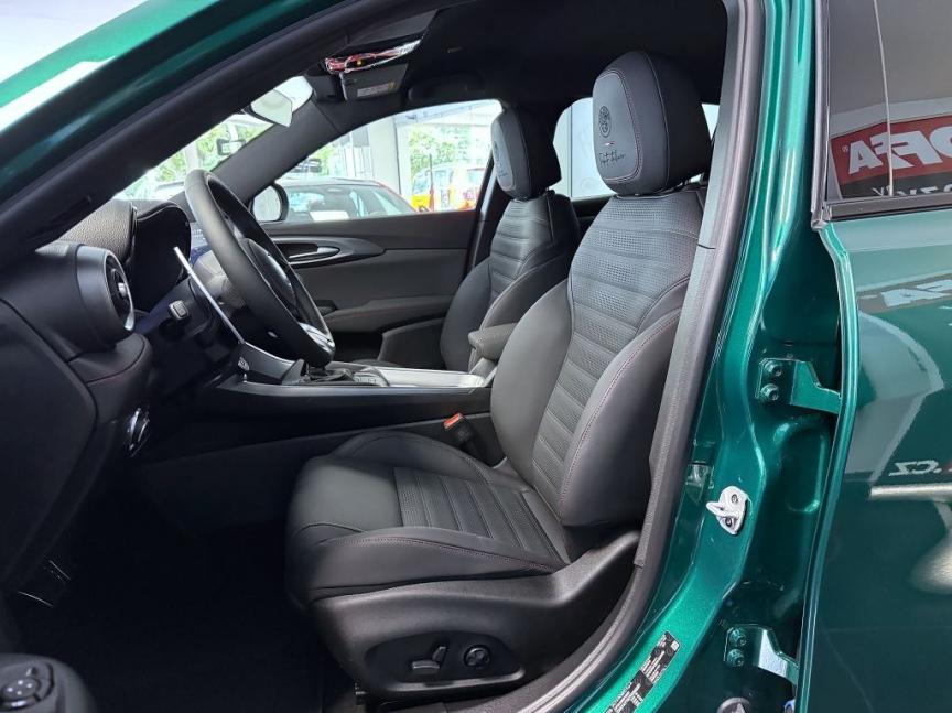 Alfa Romeo Tonale 1.3 T Plug-in Hybrid 280k Q4 4x4 Tributo *081*