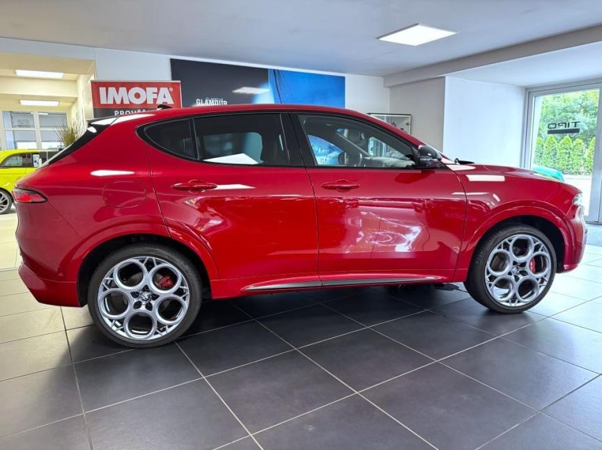 Alfa Romeo Tonale 1.3 T Plug-in Hybrid 280k Q4 4x4 Tributo, reg. 04/2024