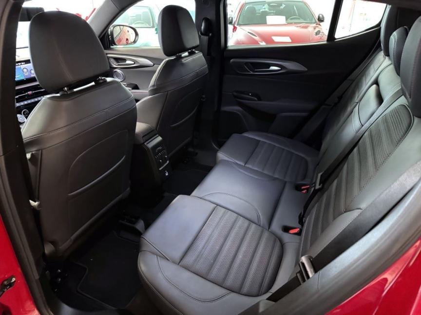 Alfa Romeo Tonale 1.3 T Plug-in Hybrid 280k Q4 4x4 Tributo, reg. 04/2024